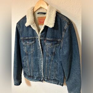 LEVI’S genuine jean jacket fur insulation